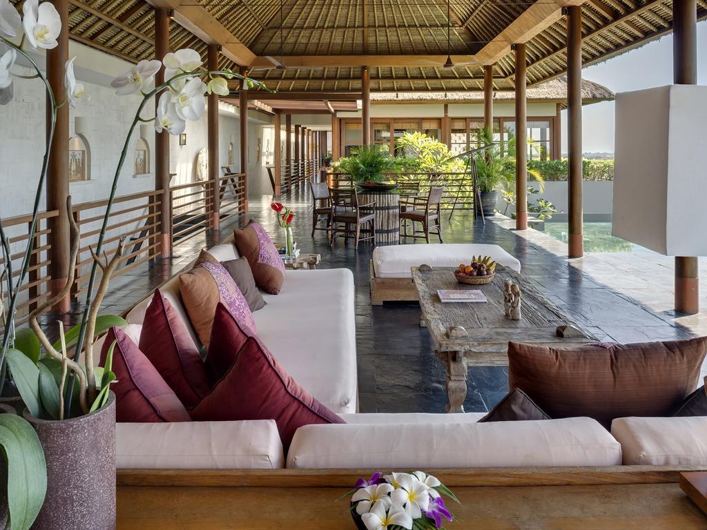 The Longhouse, Jimbaran - Bali Hotel Exterior photo