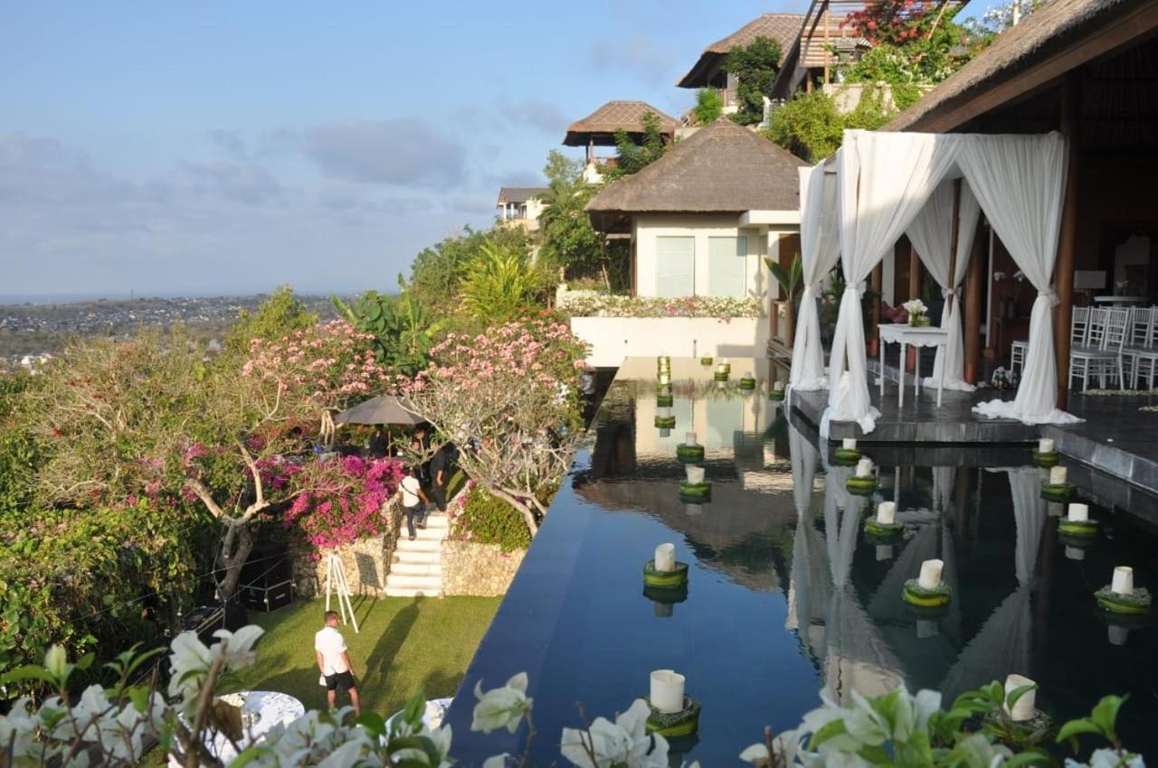 The Longhouse, Jimbaran - Bali Hotel Exterior photo